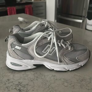New Balance 530 women size 8. worn 1 time.